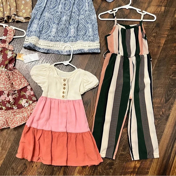 Sold - Picture 2 of 4